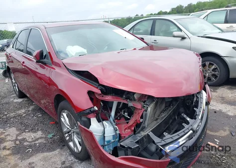 2017 Toyota Camry Se z USA, uszkodzony, nr VIN 4T1BF1FK2HU732412